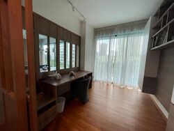 RiverGate (D9), Apartment #571752621